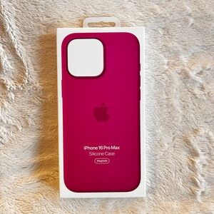 Magenta IPhone 16 Pro Max Silicone Case
